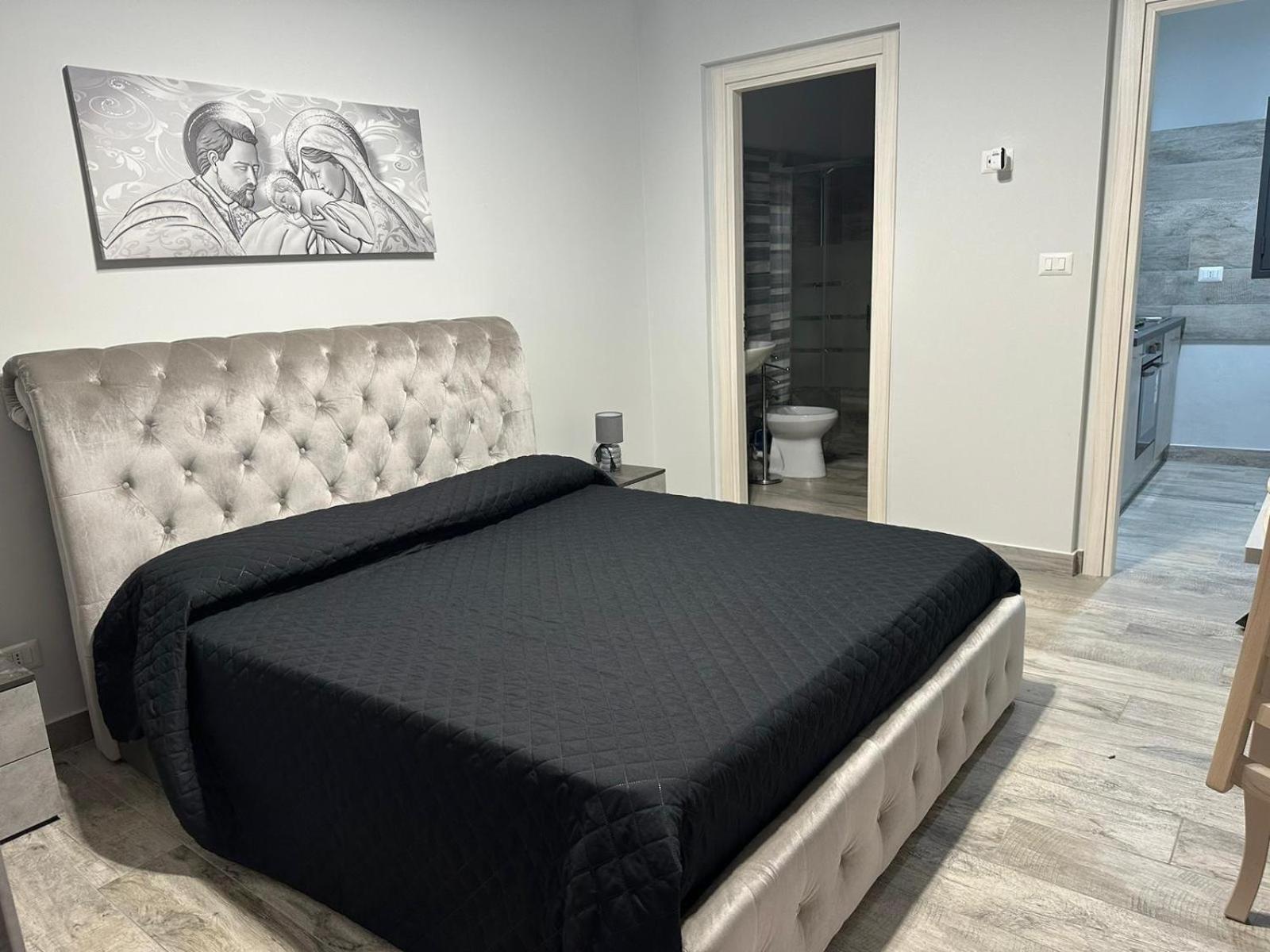 Bonahouse Apartment Catania Bagian luar foto